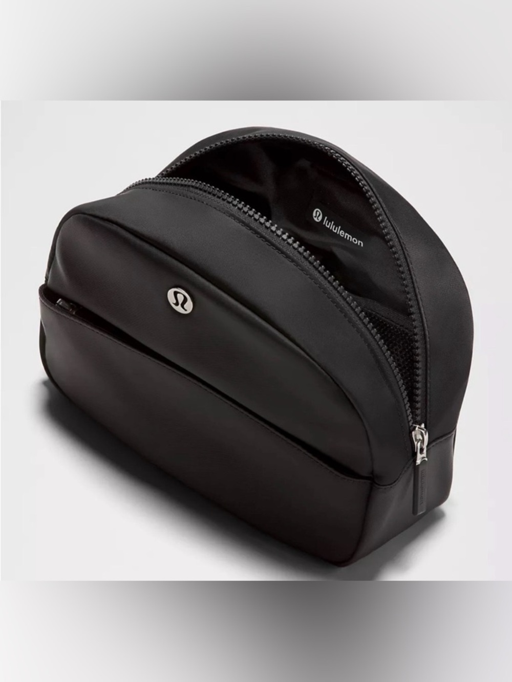 Lululemon Essentials Pouch - Picture 2 of 4